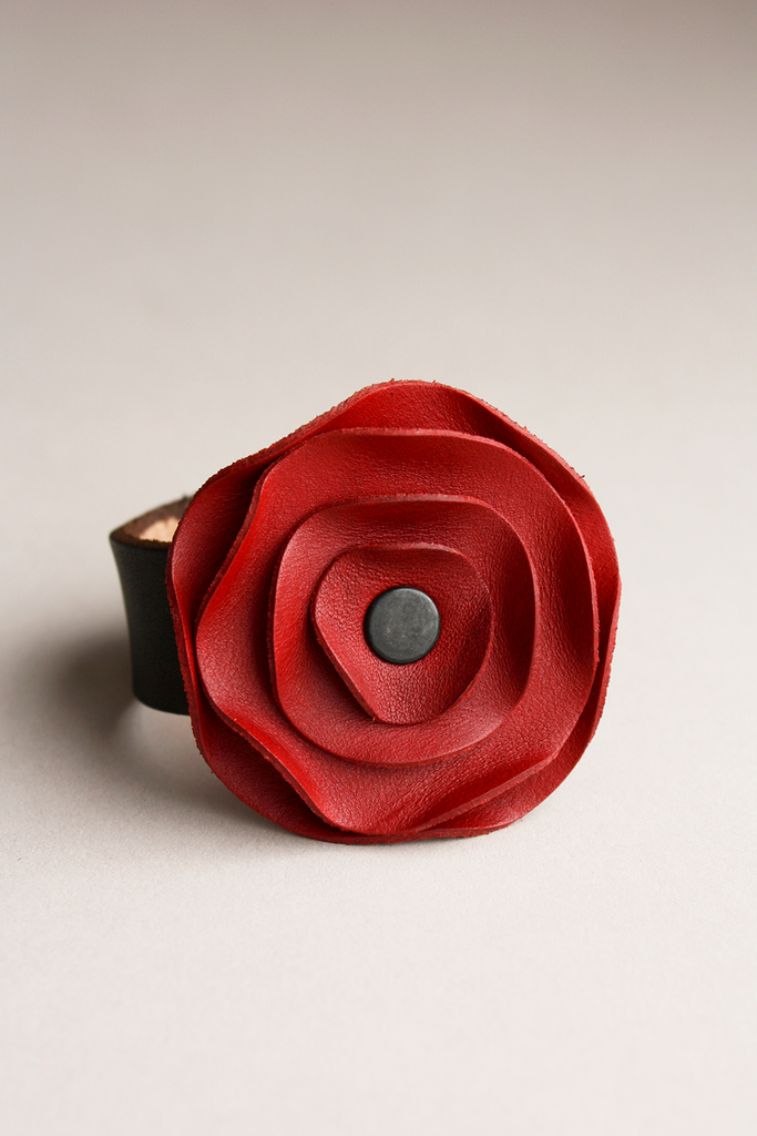 Scarf Cuff - Rouge